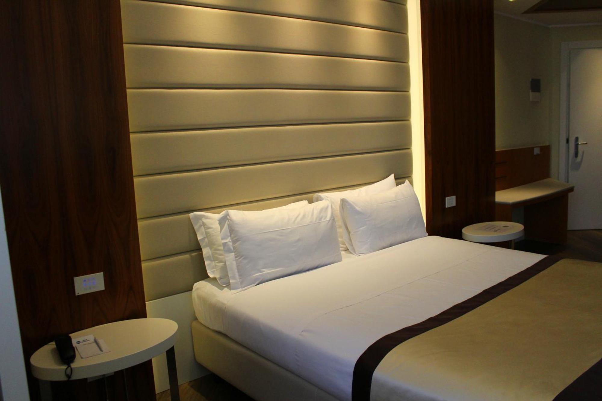 Best Western Mirage Hotel Fiera Paderno Dugnano Eksteriør billede