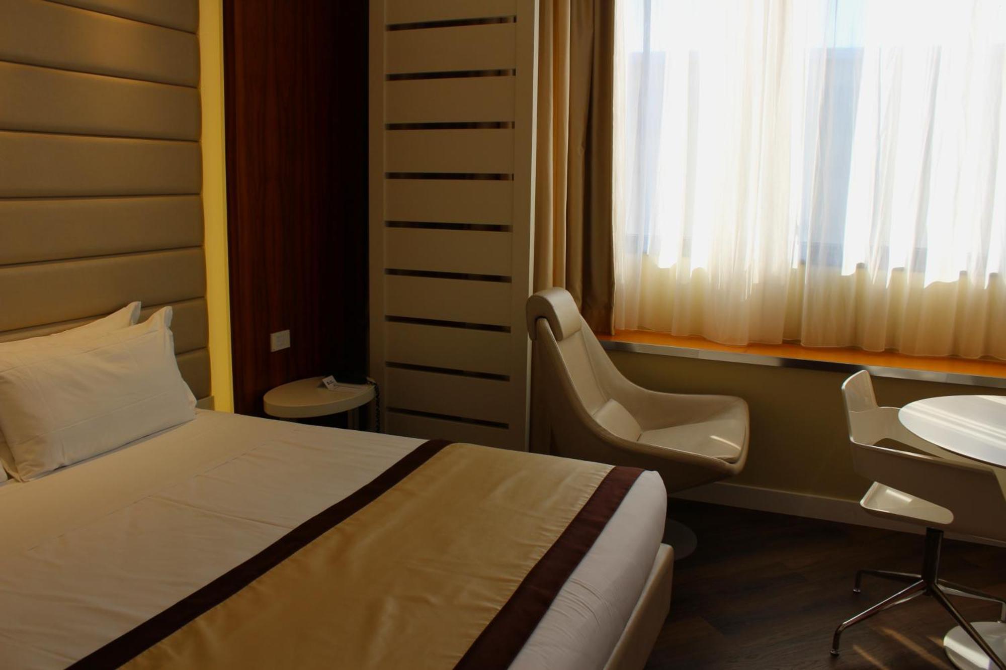 Best Western Mirage Hotel Fiera Paderno Dugnano Eksteriør billede