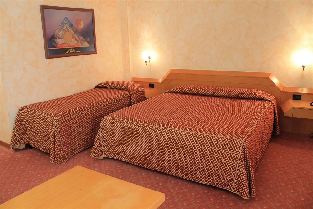 Best Western Mirage Hotel Fiera Paderno Dugnano Eksteriør billede